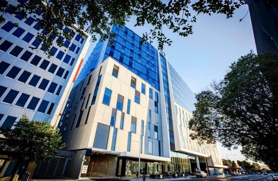 ABB may 2022 spons Calvary Adelaide Hospital